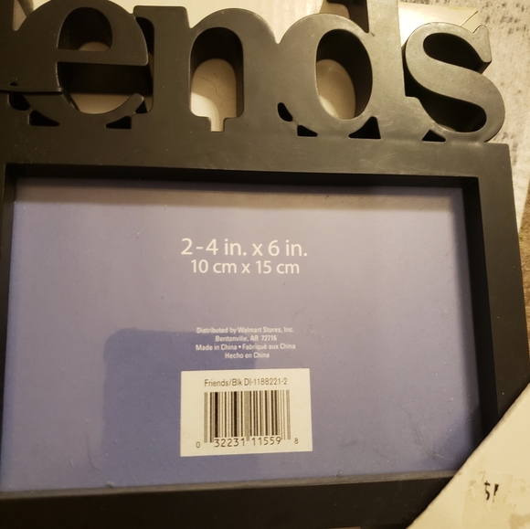 "Friends" Decor Frame, NWT, Black Friends decoration picture frames - Picture 6 of 11